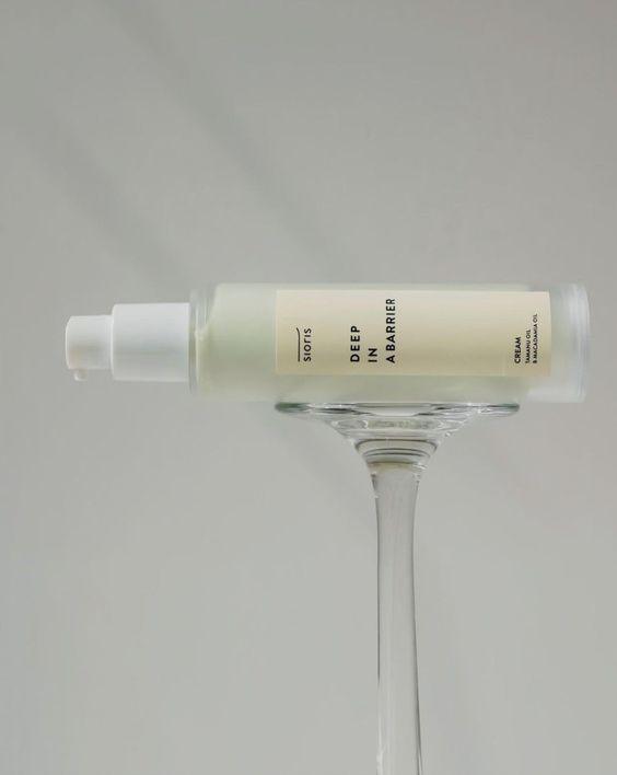 SIORIS Deep In A Barrier Cream from SIORIS