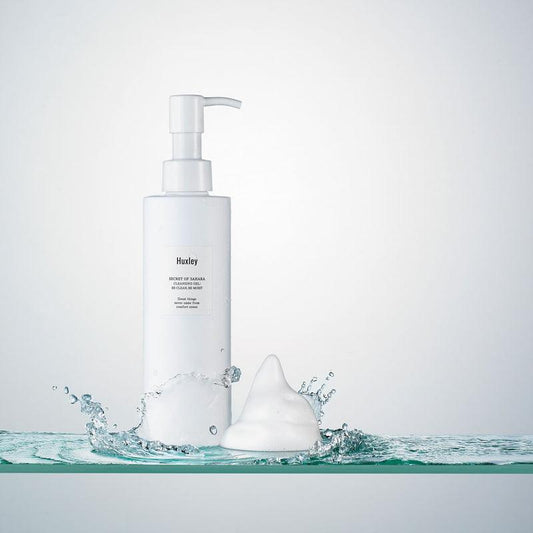 Huxley Cleansing Gel Be Clean Be Moist from Huxley