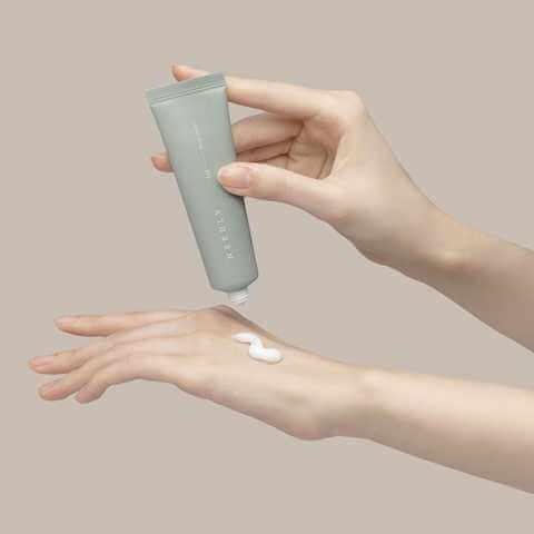 NEEDLY Hand Cream #424 Rainy Garden from NEEDLY